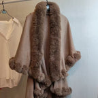 Thickened Knitted Cape With Furry Collar For FallWinter