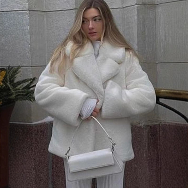 Street-style Top With A Turn-down Collar Main image